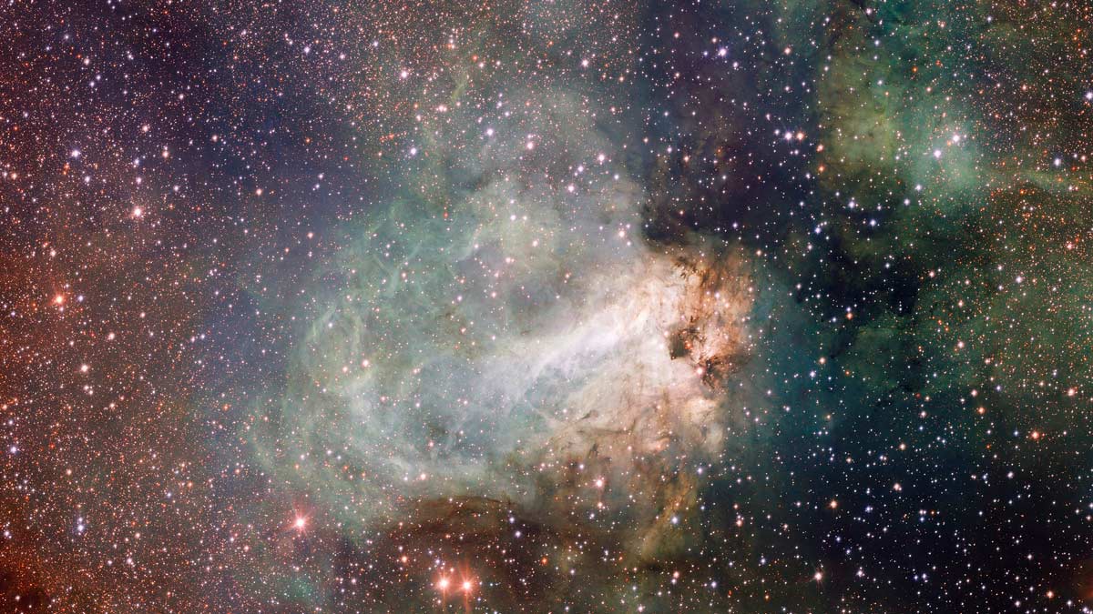 Photo of Swan Nebula, Messier 17