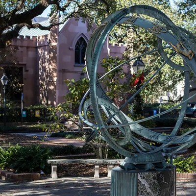 Between Stars and Jingle Bells: Savannah’s Troup&nbsp;Square