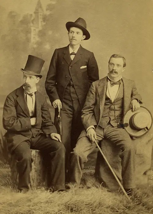 Photo of a young E.E. Barnard at a photo studio.